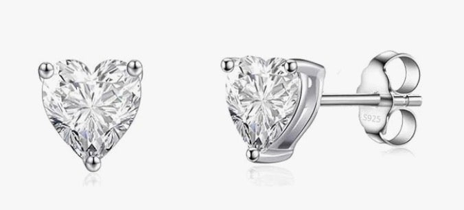 Style9: Stud Earrings