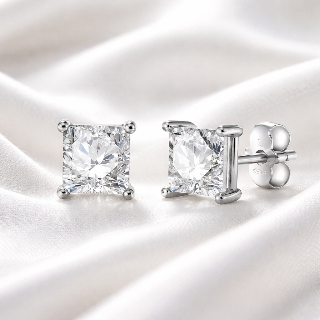 Style10: Stud Earrings