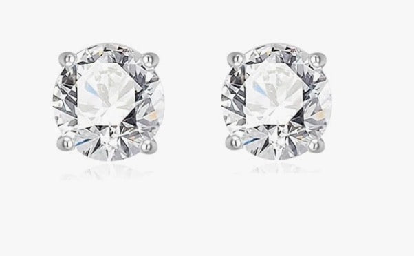 Style8: Stud Earrings